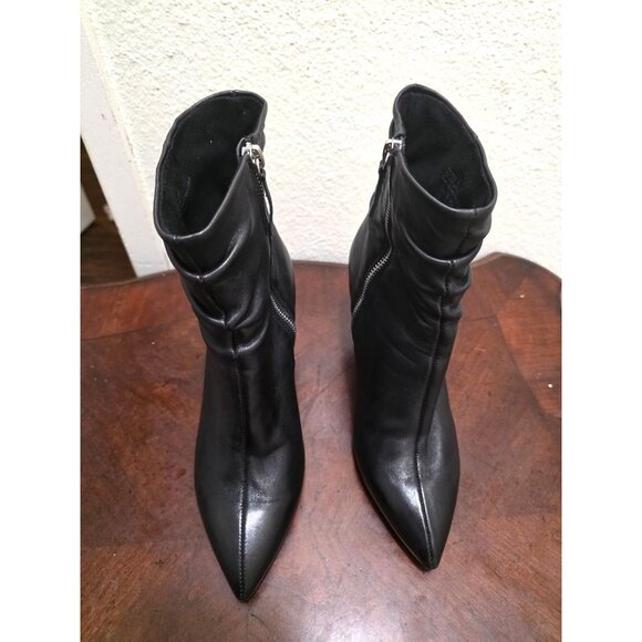 Bella Vita Leather Pointed Toe Ankle Boots Side Zippers & Kitten Heels Size 7.5w - Picture 2 of 13